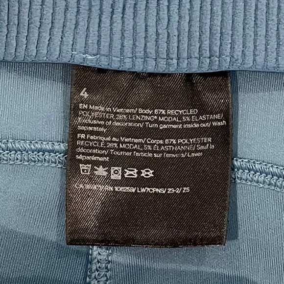 NWOT Lululemon Ribbed Softstreme High-Rise Short 2" Oasis Blue (Size 4) - Picture 6 of 6